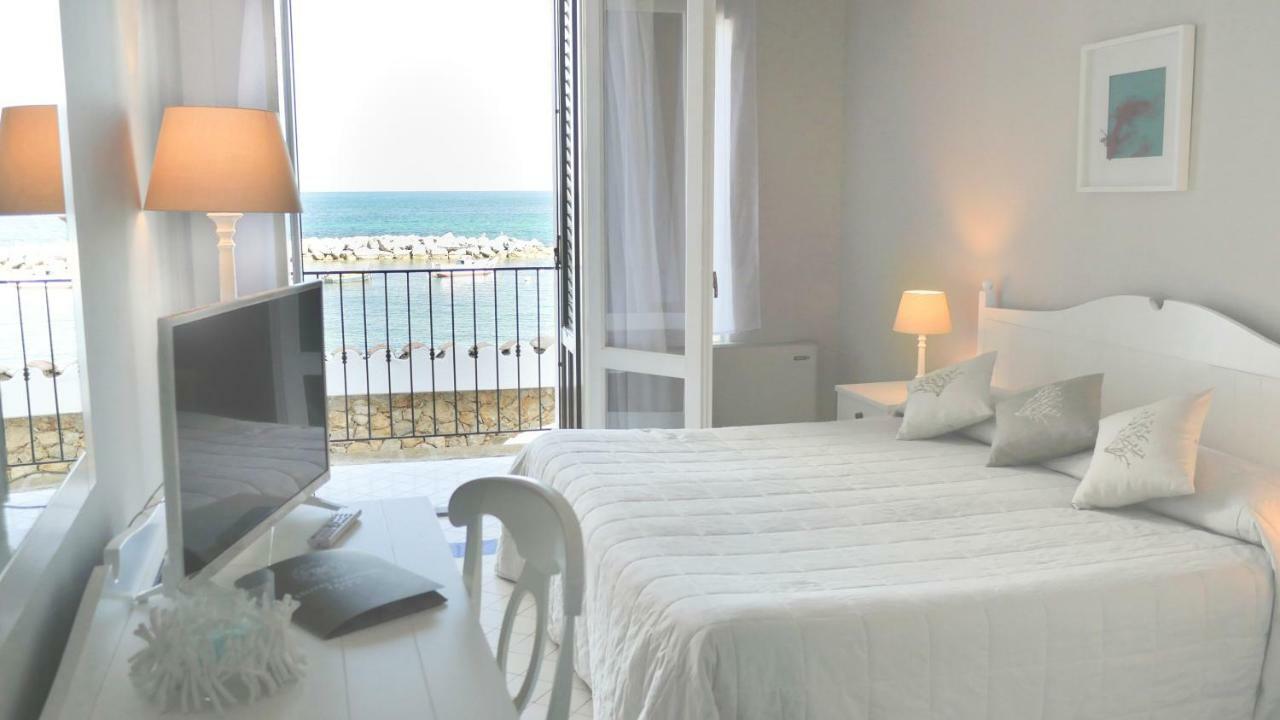 Hotel Tonnara Trabia Bagian luar foto